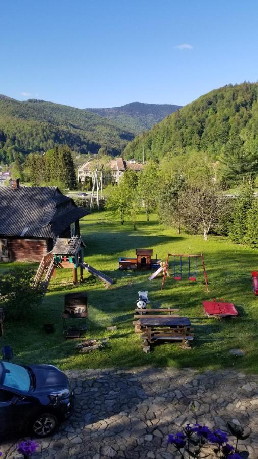 Panska Hata Jaremtsje Buitenkant foto